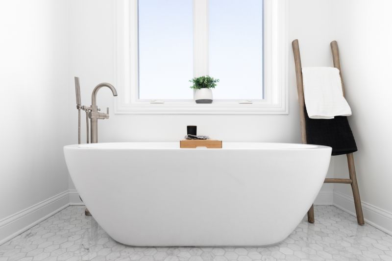 Minimalist Freestanding Bathtub